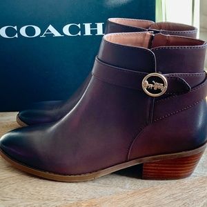 Brand New! Coach Debit Brown Leather Booties + box
